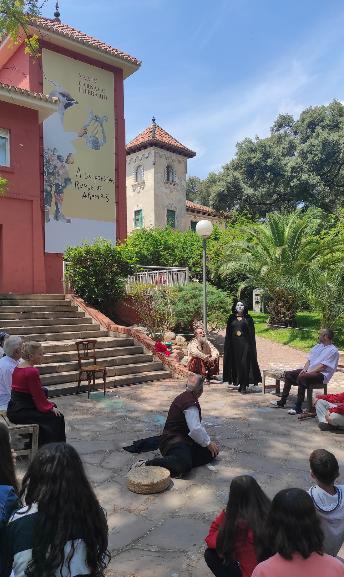 Grupo de teatro de padres y madres del AMPA Jacarandá, Centro Educativo Gençana